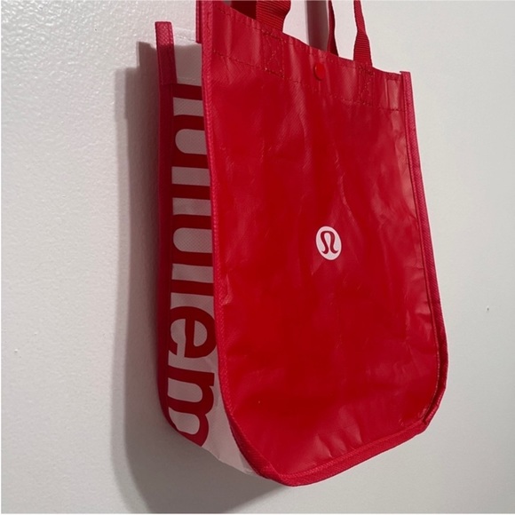 Lululemon bag - Picture 2 of 4